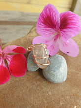 Load image into Gallery viewer, Smokey Quartz Copper Crystal Ring
