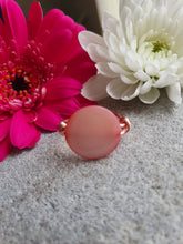 Load image into Gallery viewer, Mother Of Pearl Copper Ring
