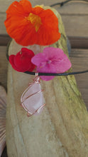 Load and play video in Gallery viewer, Rose Quartz Pendant necklacw

